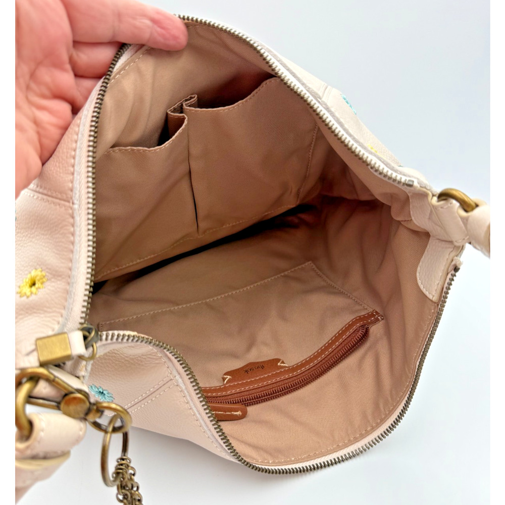 The Sak Sequoia Leather Hobo Bag in Stone With Embroidered Flowers Style 107136 - Picture 8 of 9
